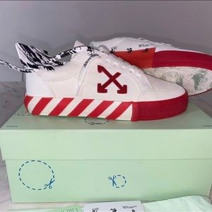 Off-White Low Top Vulcanized Sneakers